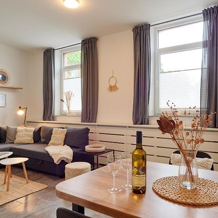 Kleine Moselruhe - Gemuetliche Ferienwohnung Bis 3 Personen - Zentral In Traben-Trarbach Luaran gambar